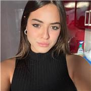 Studentessa di medicina impartisce lezioni in ambito scientifico a partire dalla scuola primaria fino all’università